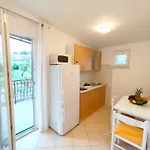 Juras Apartamento Podstrana