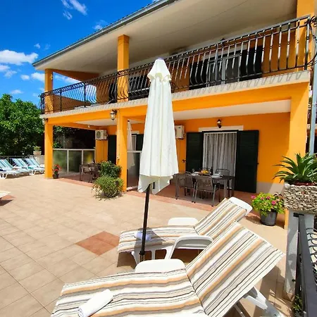Apartman Juras Podstrana